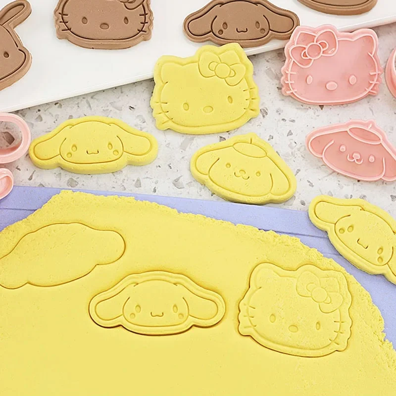 Hello Kitty Cartoon Cookie Cut - Kitchen Appliances On Sale recension och pris